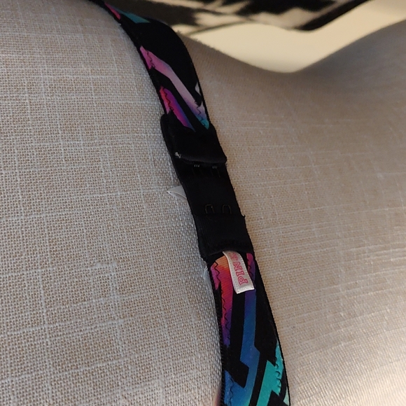 💕 EUC PINK by VS Ladie's Wear Everywhere Super Push Up Bra, Multicolor T-Shirt - Picture 7 of 11